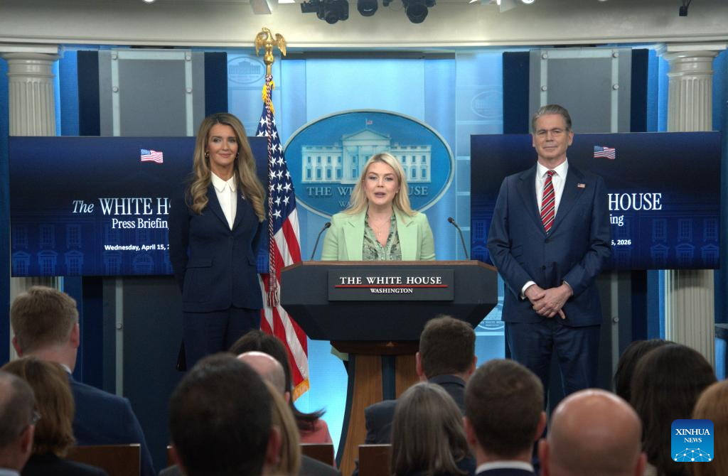 White House says U.S.-Iran ceasefire extension “not true at this moment”