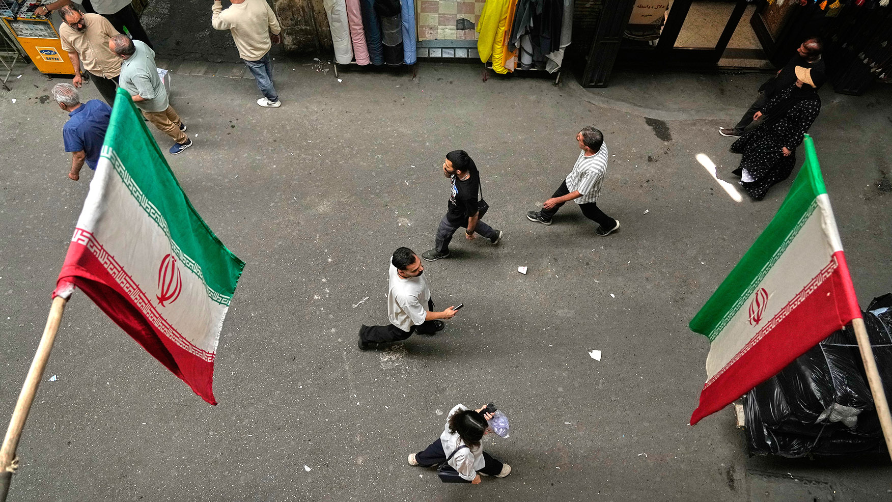 U.S., Iran clash again while U.S. says no intention of escalation