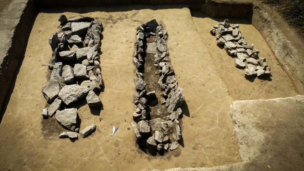 Ancient burials offer new clues about Bronze Age life
