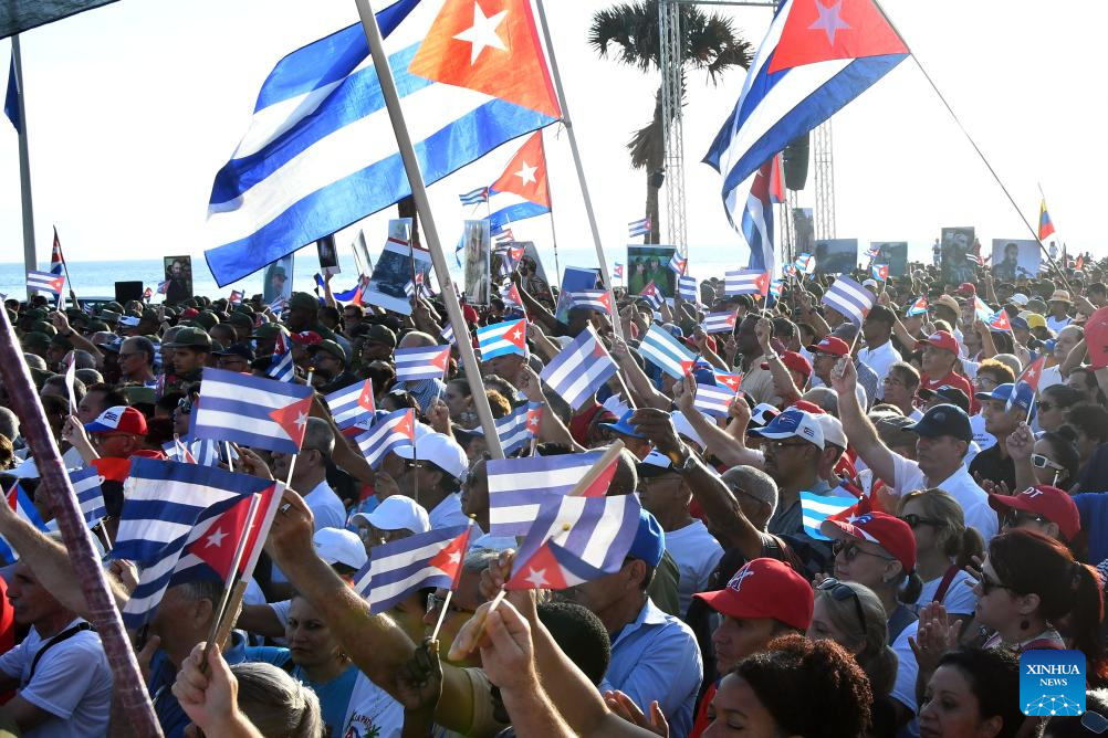 Cubans rally in Havana to protest U.S. indictment of Raul Castro