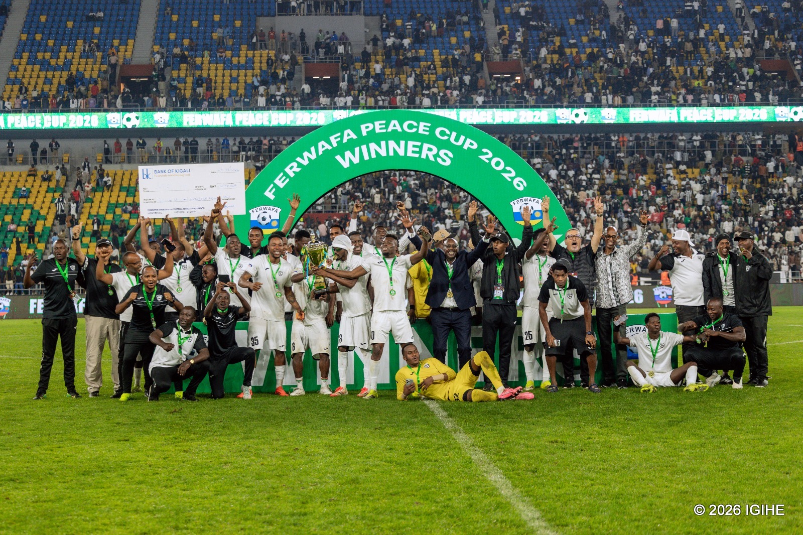 Penalty heartbreak for Rayon Sports as APR FC retain Peace Cup