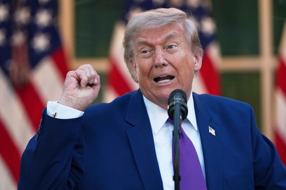 Trump says U.S. to reimpose sanctions on Russian oil