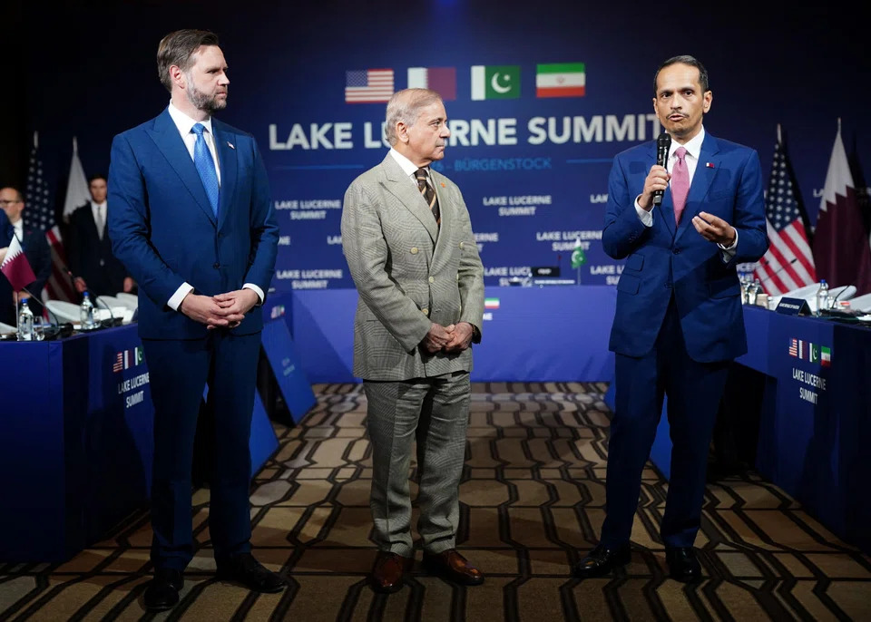 US and Iran make progress in Switzerland talks despite tensions over Hormuz Strait