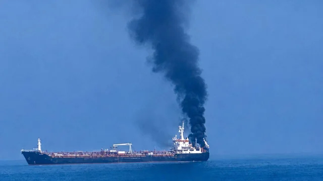 India summons U.S. envoy over continued attacks on commercial vessels