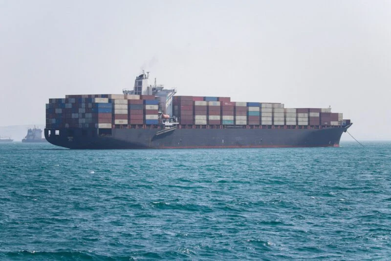 Shipping through Strait of Hormuz drops to five-week low as renewed US-Iran strikes raise security fears