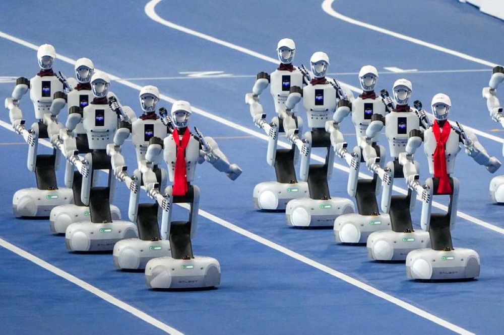 Humanoid robot games put real-world skills to the test