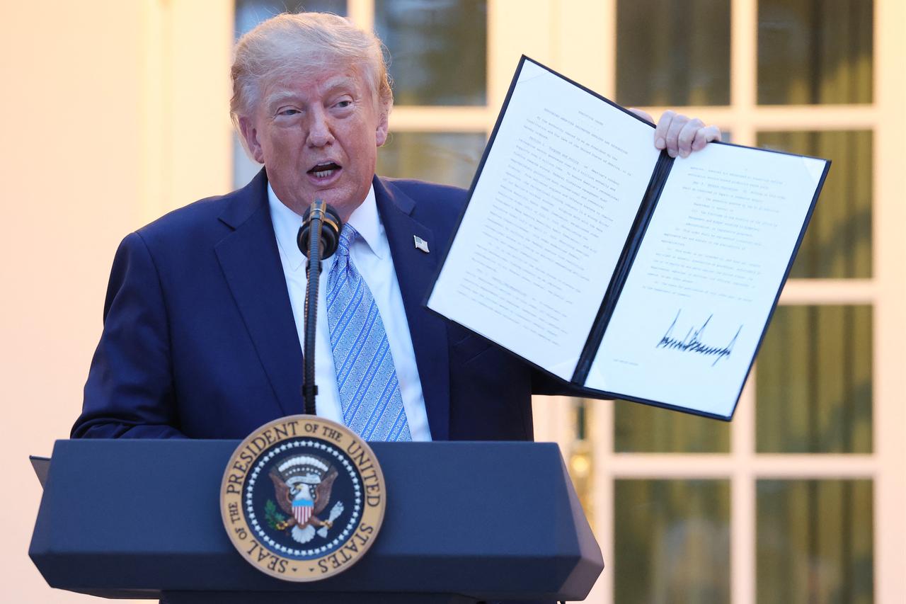U.S. President Donald Trump on Friday signed a Russia sanctions bill into law, according to a White House release.