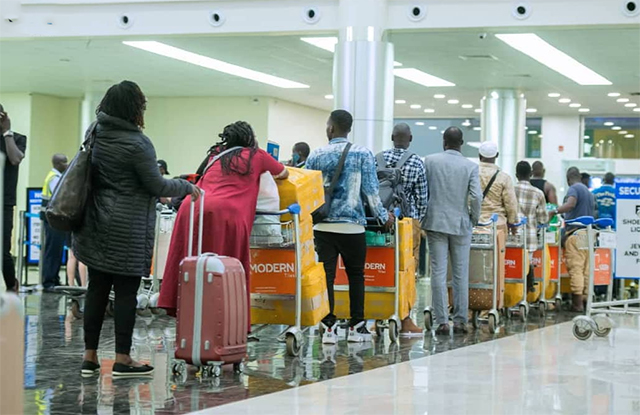 Uganda airport at centre of probe into Nigeria, Kenya Ebola cases