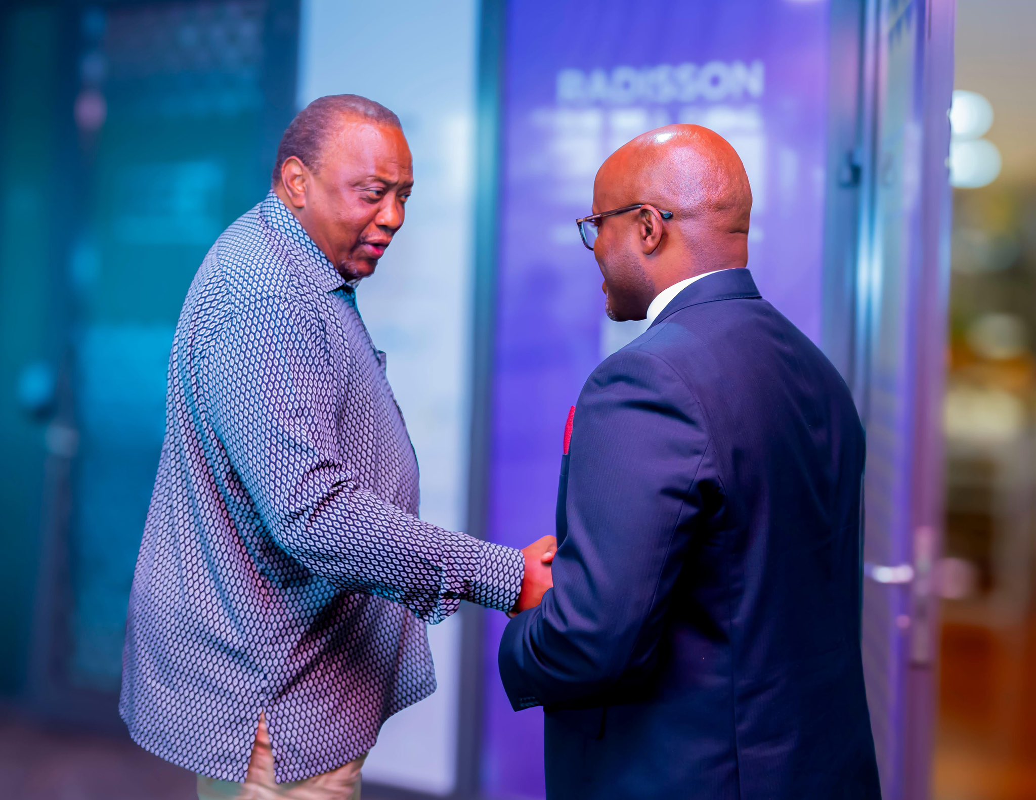 Nduhungirehe holds talks with Uhuru Kenyatta on eastern DRC peace efforts