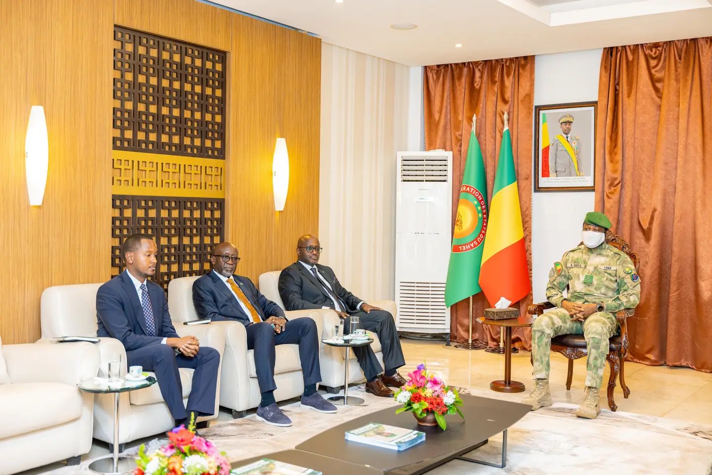Nduhungirehe, Mali’s Goïta discuss bilateral relations