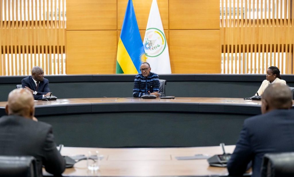 Kagame meets private sector coalition on digital payments