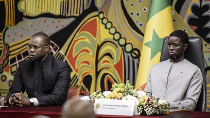 Sénégal : Bassirou Diomaye Faye limoge Ousmane Sonko et dissout le gouvernement