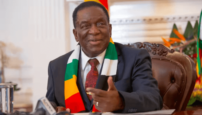 Zimbabwe : le Parlement adopte une réforme qui pourrait maintenir Mnangagwa au pouvoir