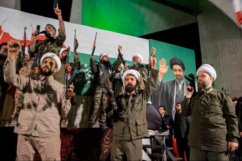 Le CGRI d’Iran empêche 3 pétroliers de franchir le détroit d’Ormuz tandis que les bombardements américains se poursuivent