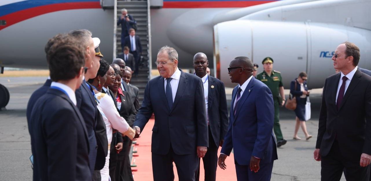 Le chef de la diplomatie russe Sergueï Lavrov en visite de travail au Burundi