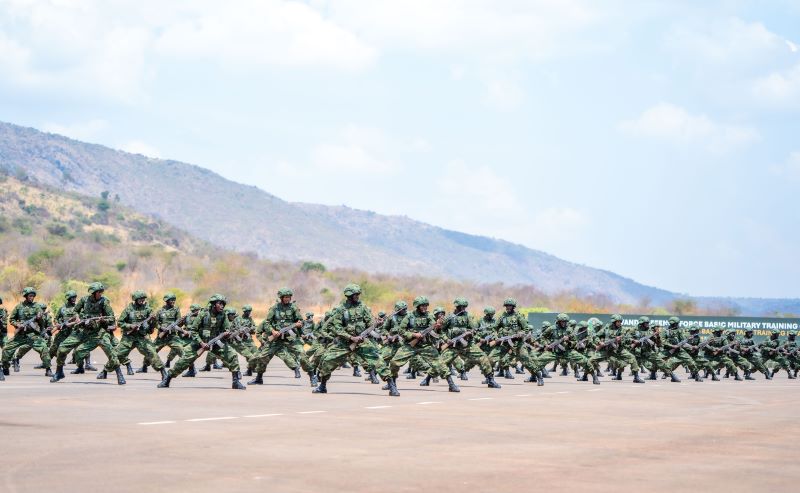 Une nouvelle promotion de recrues intègre les Forces de défense du Rwanda