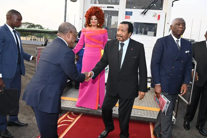 Le président camerounais rentre au pays après plus de deux mois à l’étranger