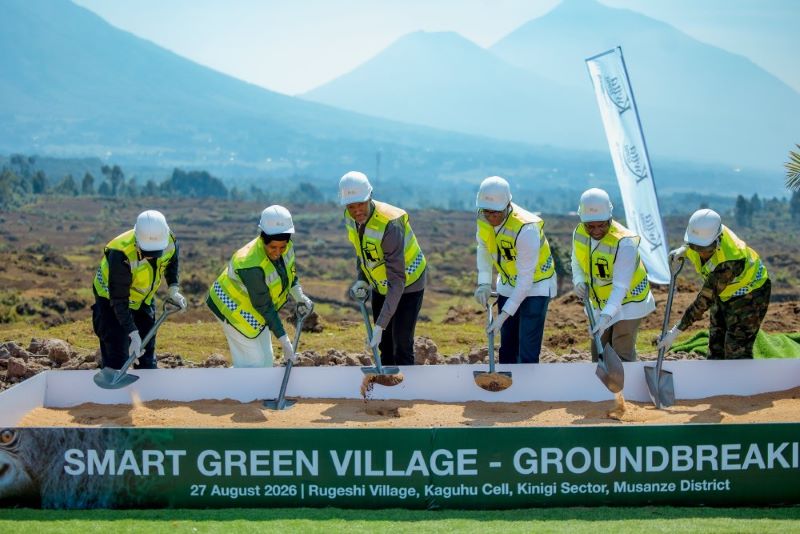 Le Rwanda lance la construction d’un village écologique intelligent pour les familles de la zone d’extension du Parc national des Volcans