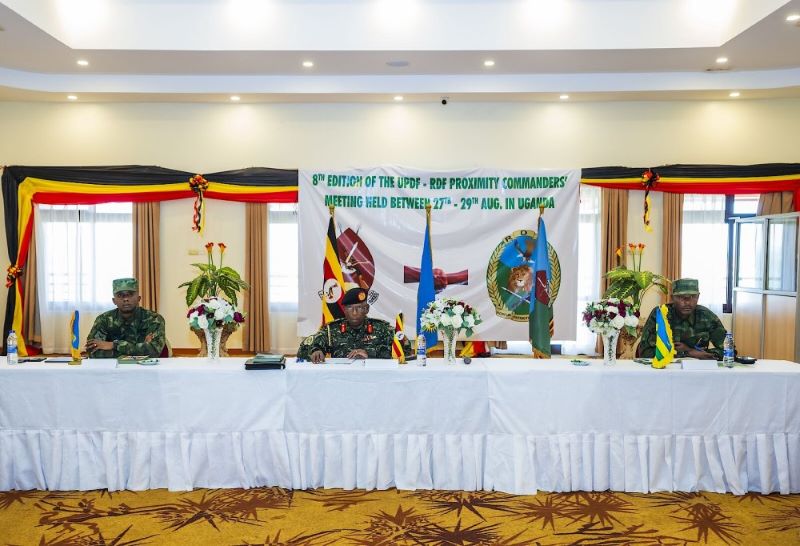 Les RDF et l’UPDF renforcent leur coopération sécuritaire à la frontière