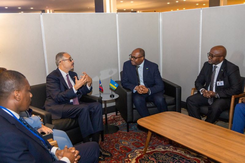 Les Premiers ministres haïtien et rwandais discutent de la coopération sécuritaire à New York