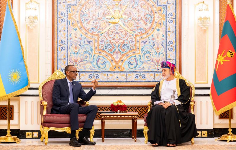 Le Président Kagame et le sultan Haitham discutent du renforcement des relations bilatérales