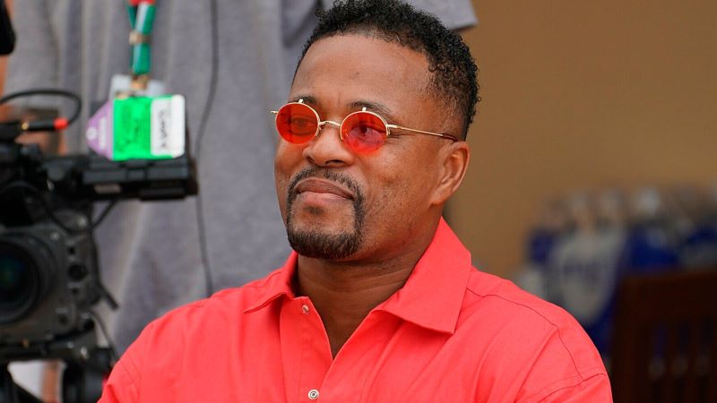 La légende du football Patrice Evra salue la résilience et le leadership du Rwanda