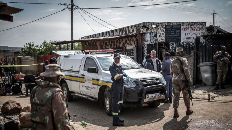 Deux fusillades en Afrique du Sud font au moins 27 morts