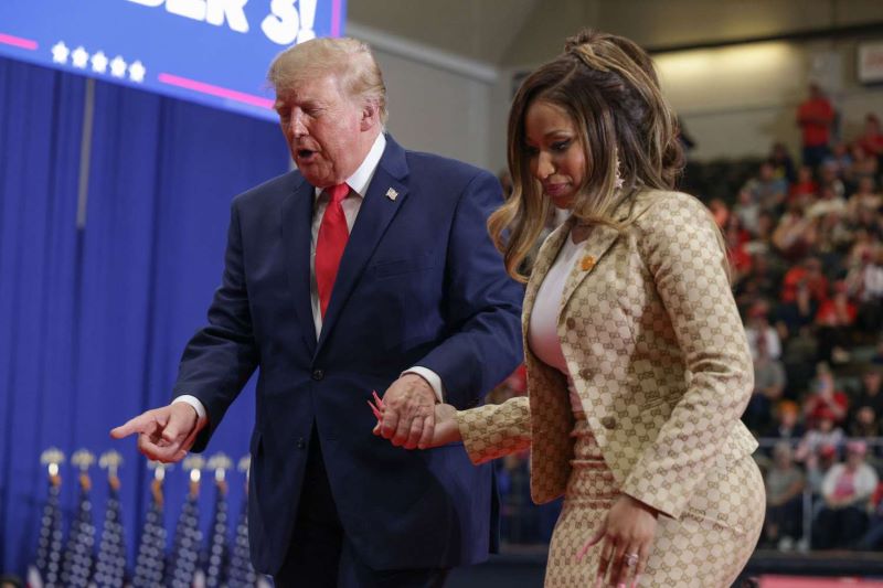 Donald Trump complimente les formes de Nicki Minaj