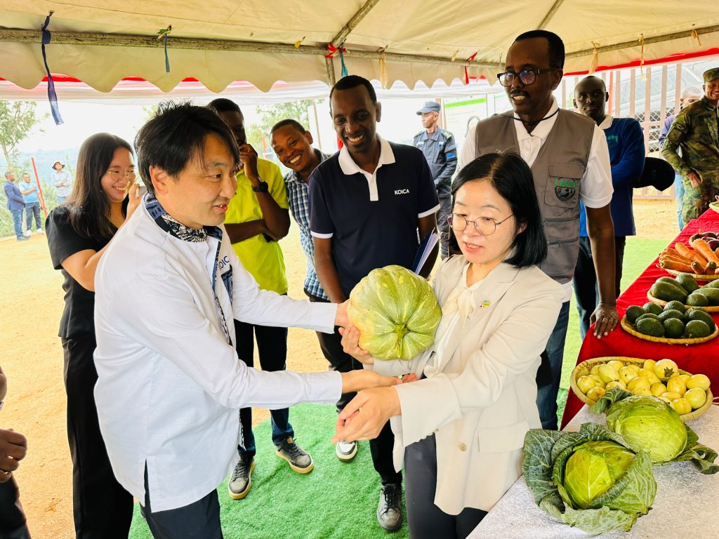 Ambasaderi wa Koreya y’Epfo yasuye ibikorwa by’umushinga ‘SAPMP’, ashimangira intego y’ubufatanye bwagutse n’u Rwanda