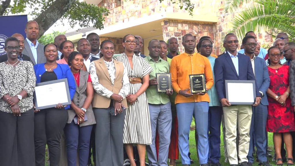 Amajyepfo: RSSB yahembye uturere twahize utundi muri Mituweli na EjoHeza
