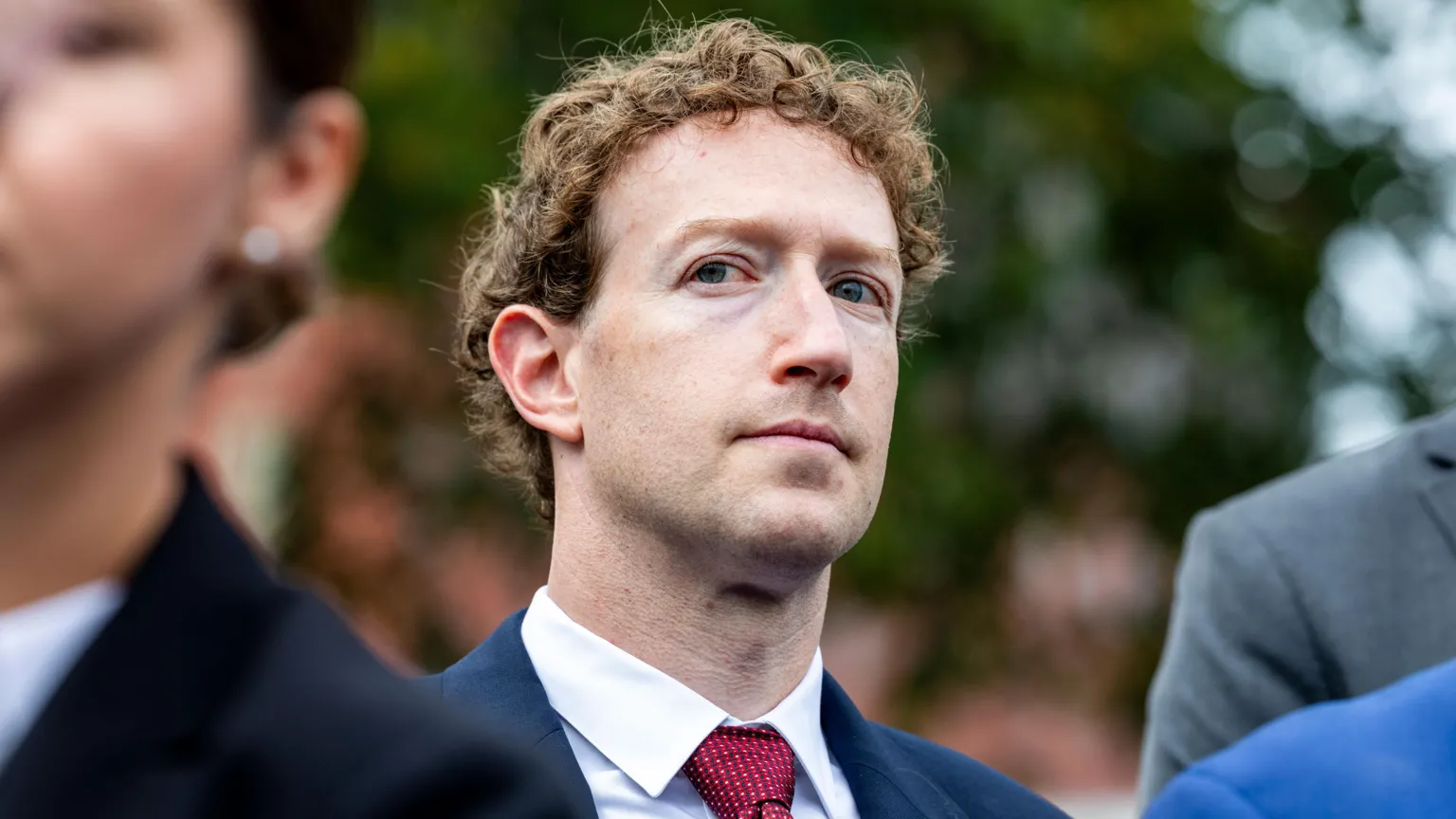 Meta ya Zuckerberg yaciwe miliyari 25$ kubera kubeshya