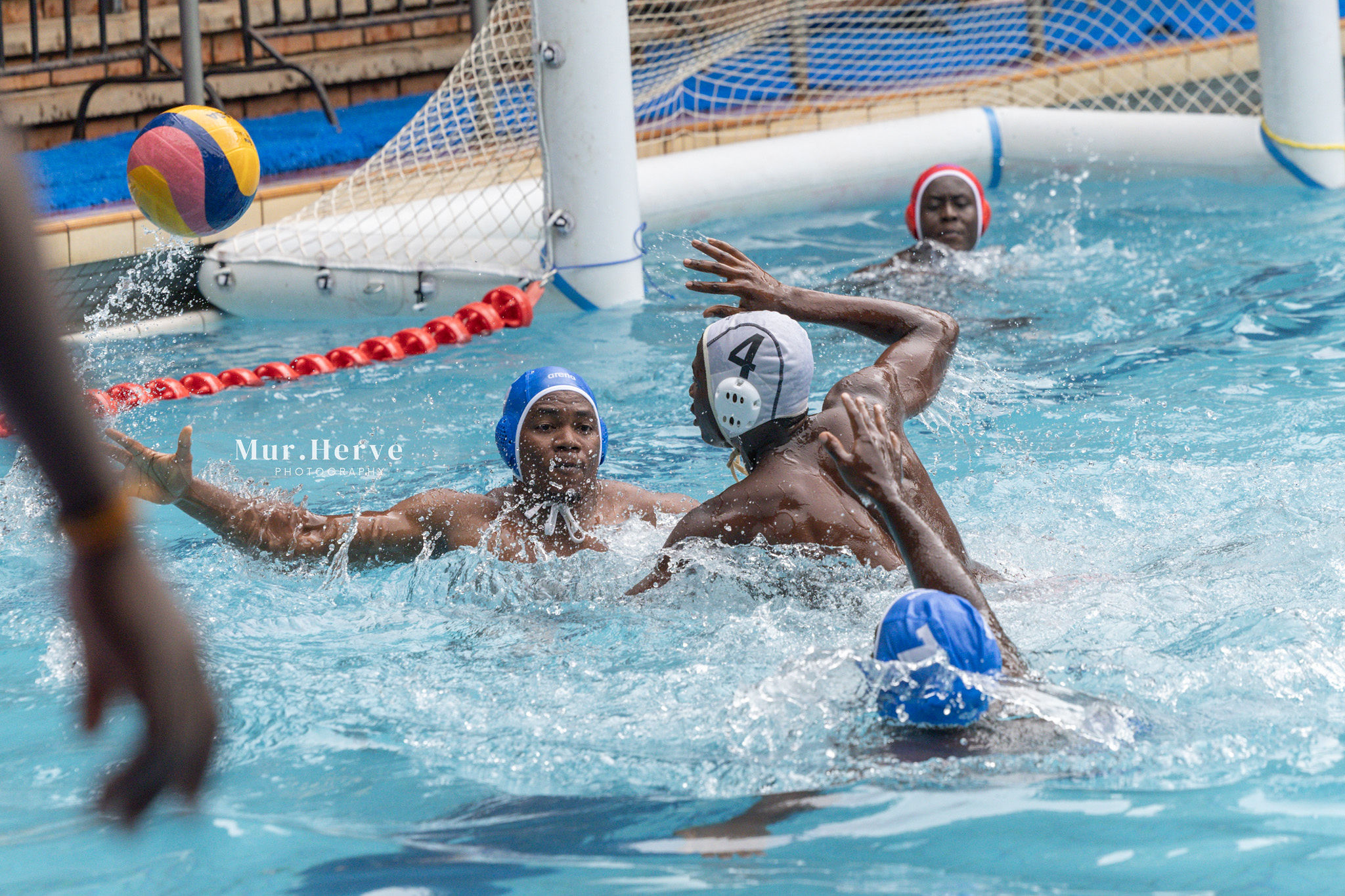 Bwa mbere u Rwanda rwahatanye mu marushanwa ya ‘Water Polo’