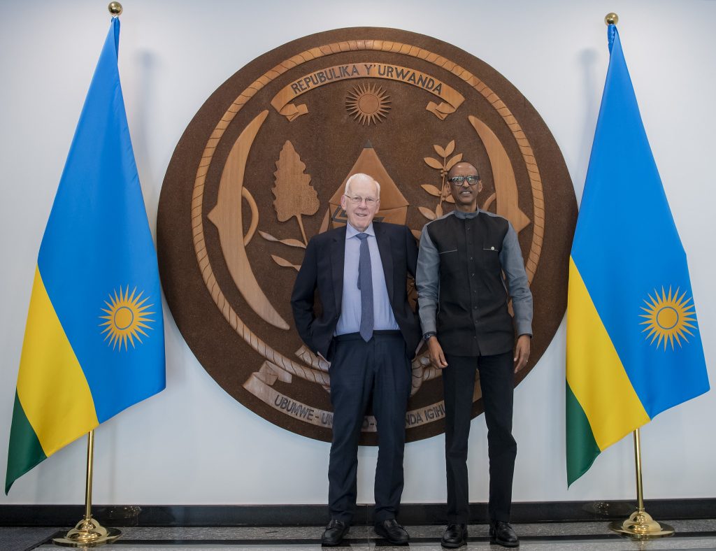 Ibyo wamenya kuri Sir Ian Wood, umuherwe wari inshuti y’u Rwanda wunamiwe na Perezida Kagame