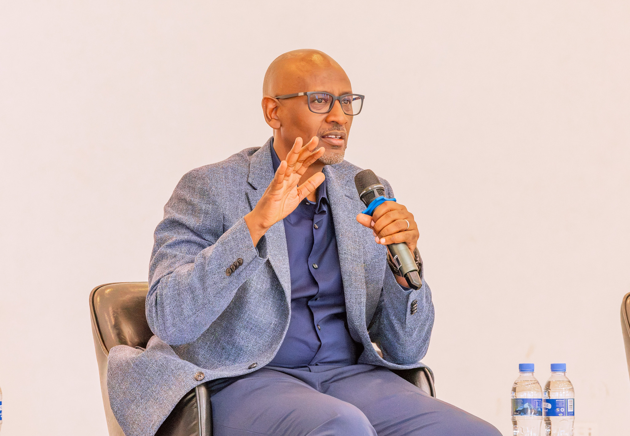 Mineduc yashyize impuruza mu mashuri mu kwirinda ubujura bwa mudasobwa