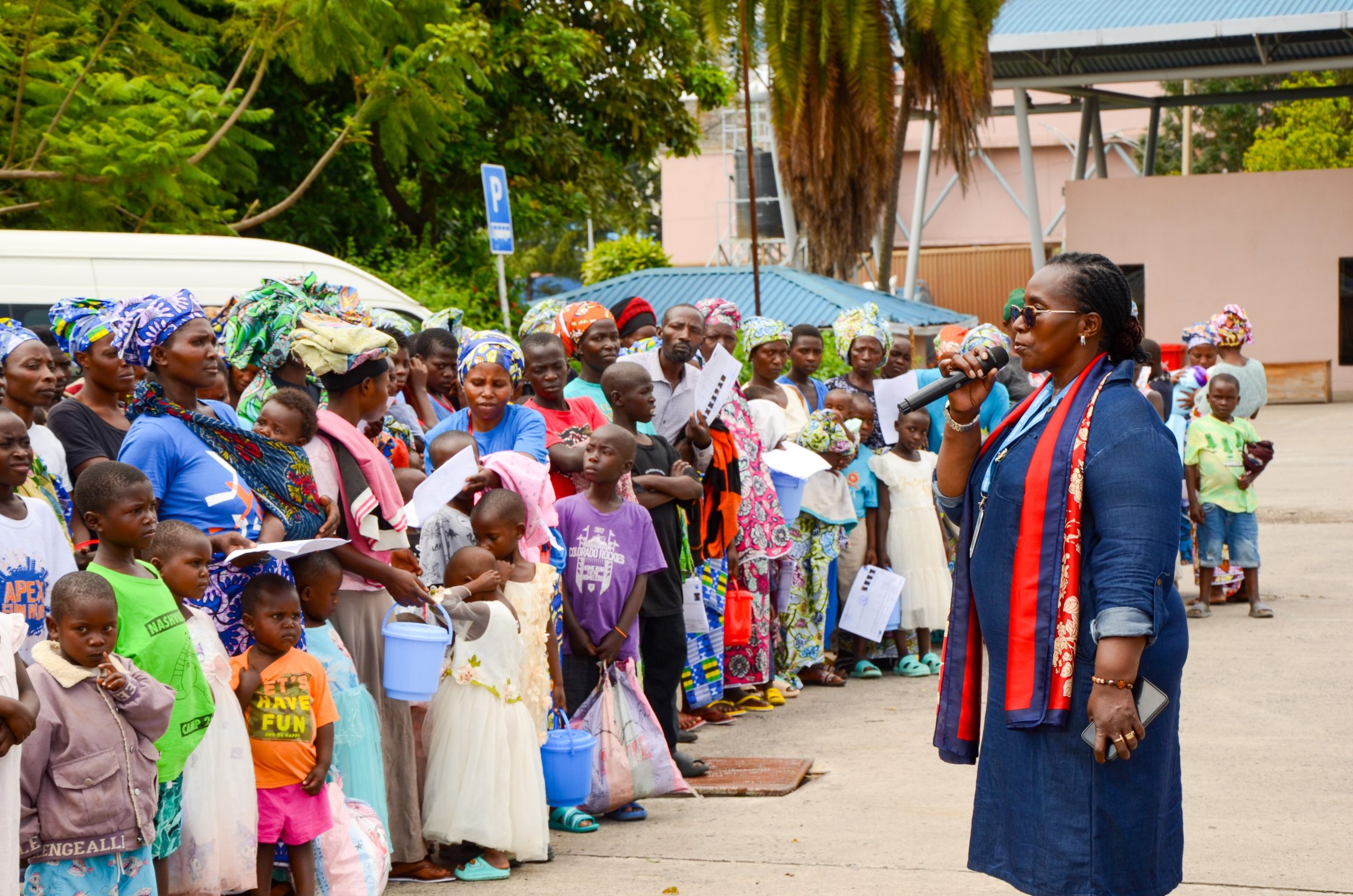 Abanyarwanda 384 bari barafashwe bugwate na FDLR batashye