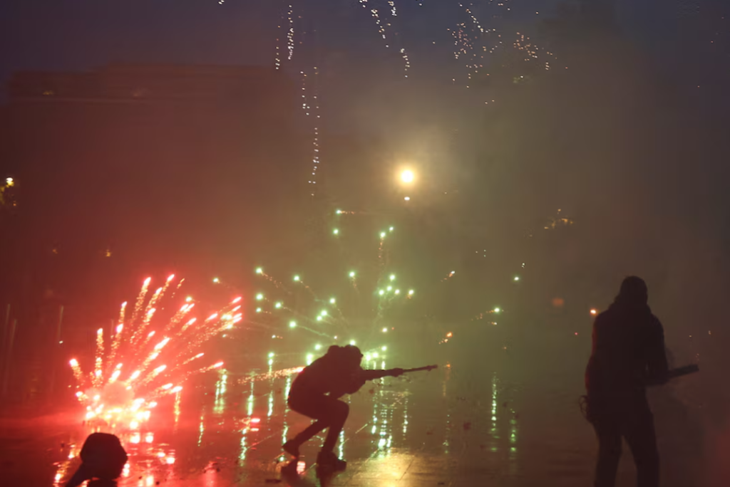 Albania: Abanyeshuri bigaragambije basaba ko Minisitiri w’Intebe yegura