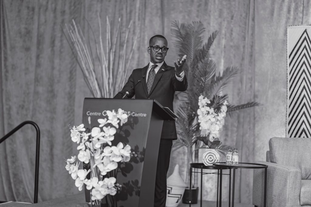 ‘Ushobora kuba utankunda, ariko duhuje igihugu’ – Senateri Evode ku Banyarwanda baba mu mahanga