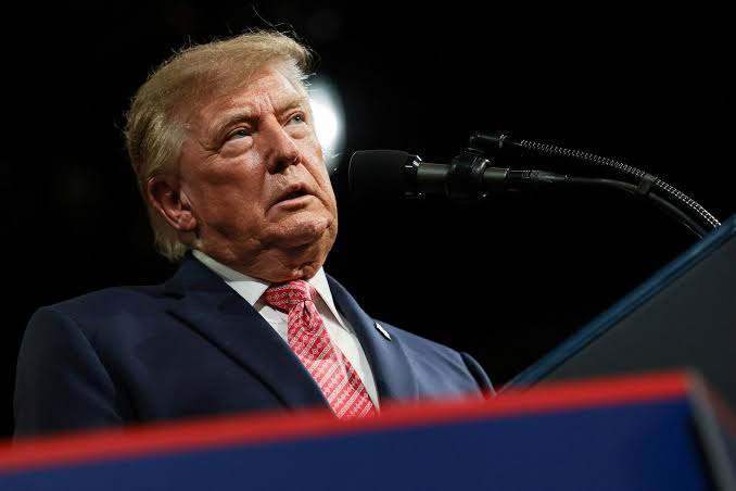 Trump yemereye miliyoni y’Amadolari uzatanga amakuru ku buriganya mu matora