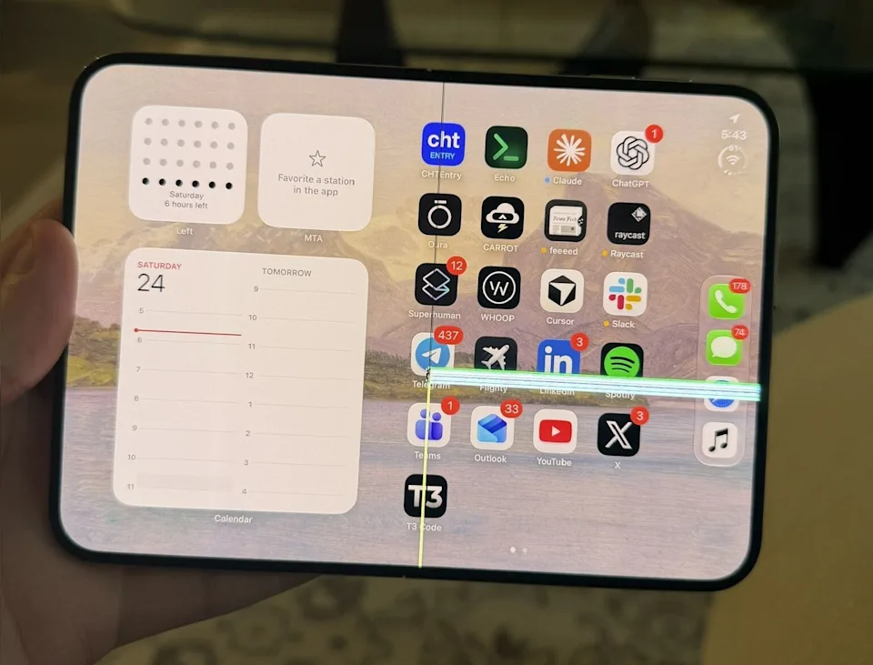 Apple yemeye gushumbusha abakiliya baguze iPhone Duo zikagira ibibazo