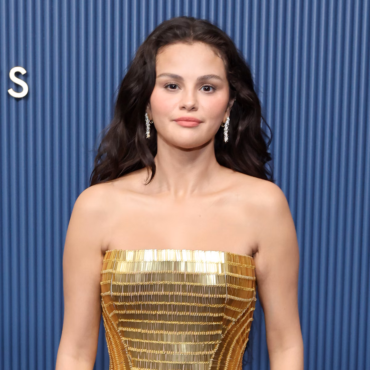 Kunywa e-cigarettes byangije ijwi rya Selena Gomez